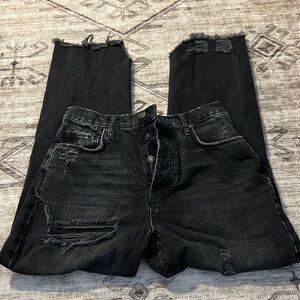 Like New ripped high rise jeans